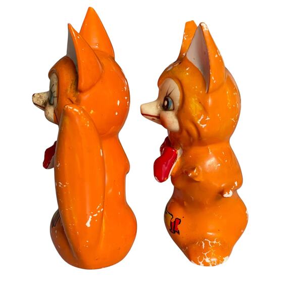 Vintage Elvin Anthropomorphic Fox Salt & Pepper Shakers Orange w/ Red Bow Tie - Picture 9 of 16